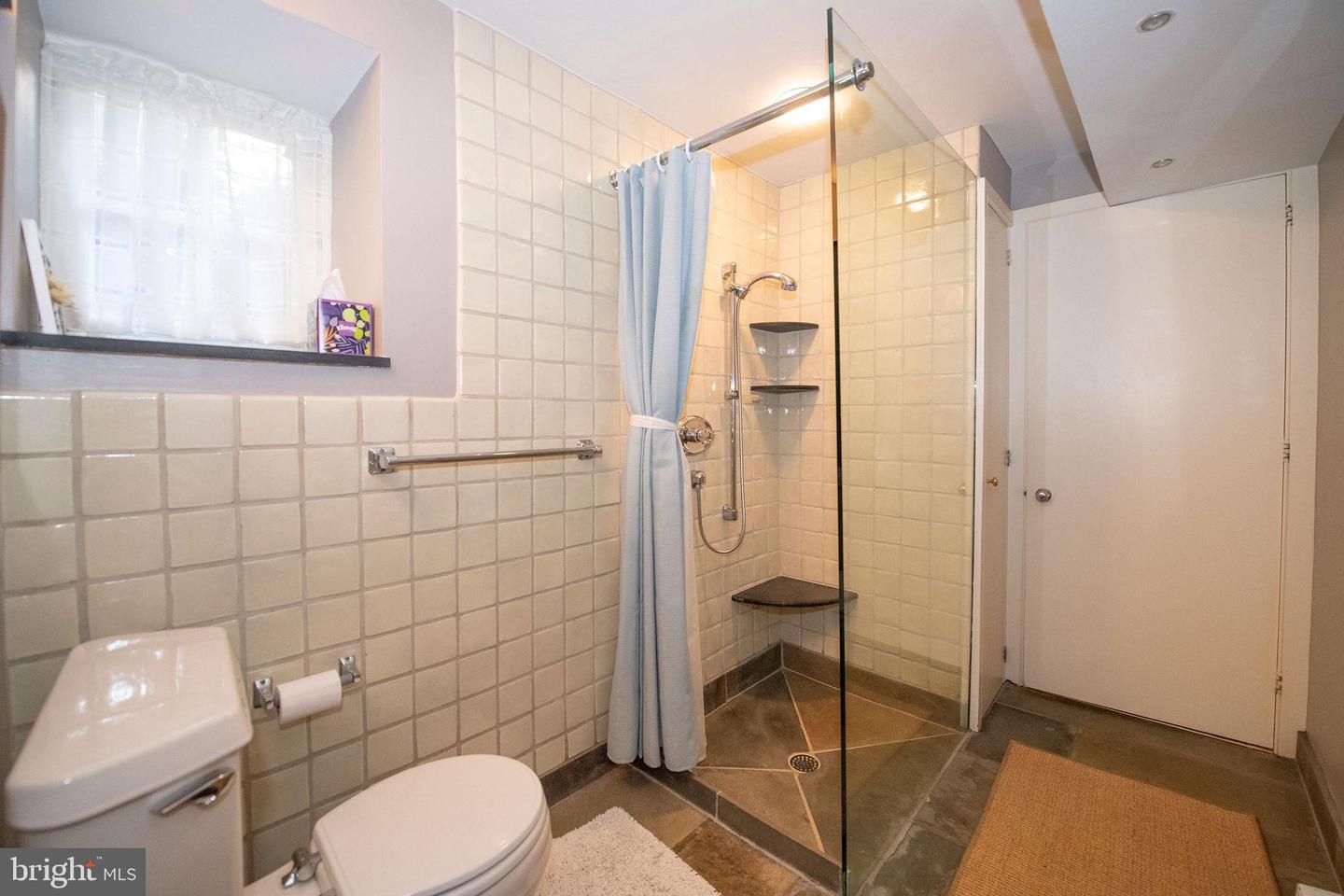 Philadelphia, Pennsylvania, 19118, United States, 2 Bedrooms Bedrooms, ,2 BathroomsBathrooms,Residential,Pending,1904167