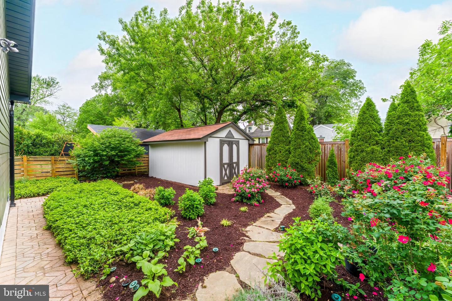 Arlington, Virginia, 22204, United States, 4 Bedrooms Bedrooms, ,3 BathroomsBathrooms,Residential,Active,2045018