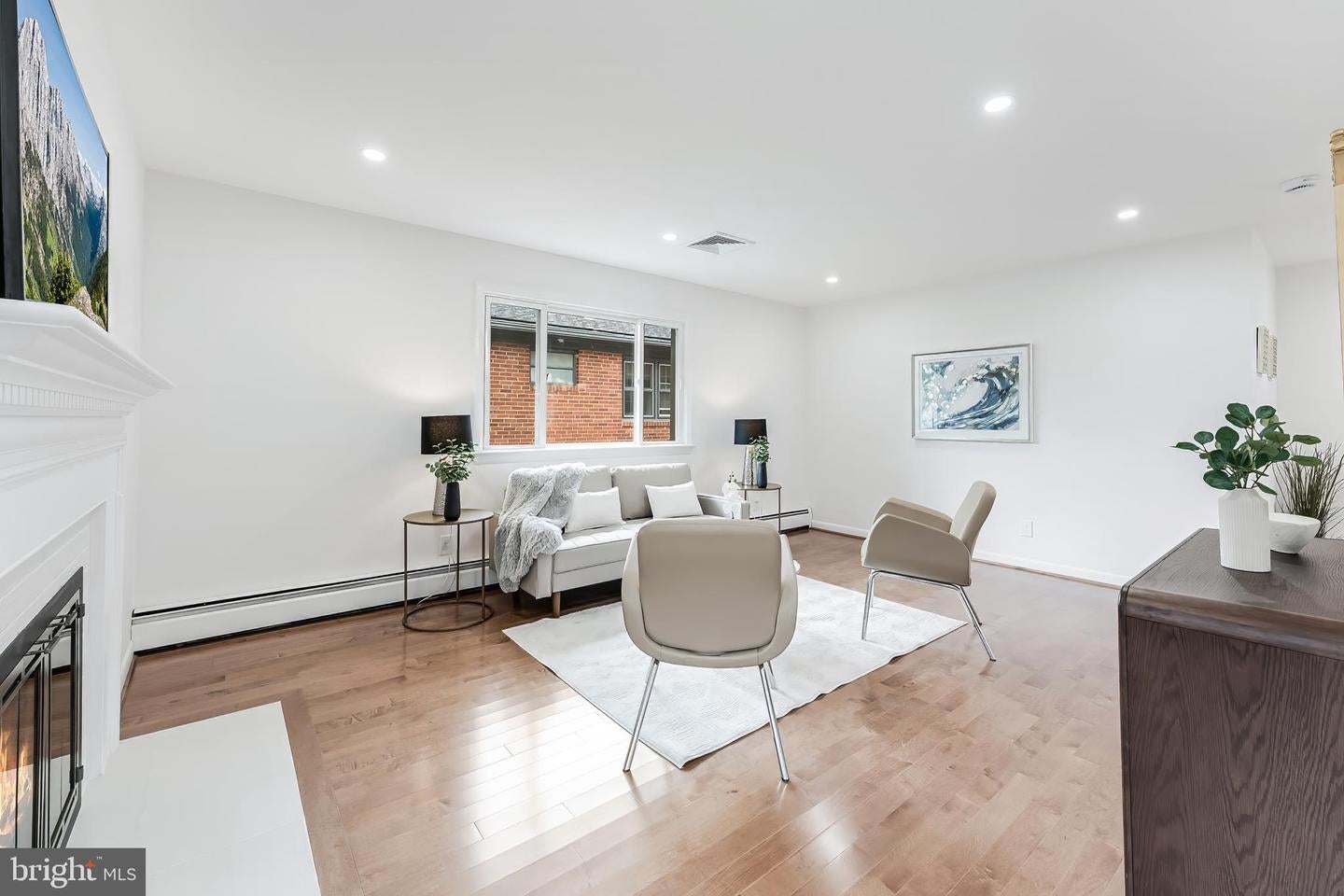 Arlington, Virginia, 22204, United States, 4 Bedrooms Bedrooms, ,3 BathroomsBathrooms,Residential,Active,2045018