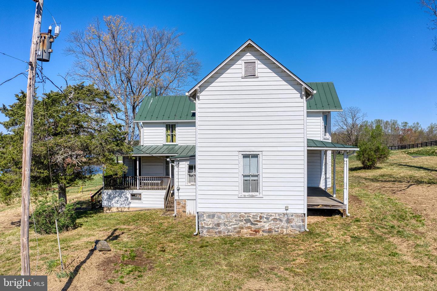 Culpeper, Virginia, 22701, United States, 4 Bedrooms Bedrooms, ,1 BathroomBathrooms,Residential,Active,1799358