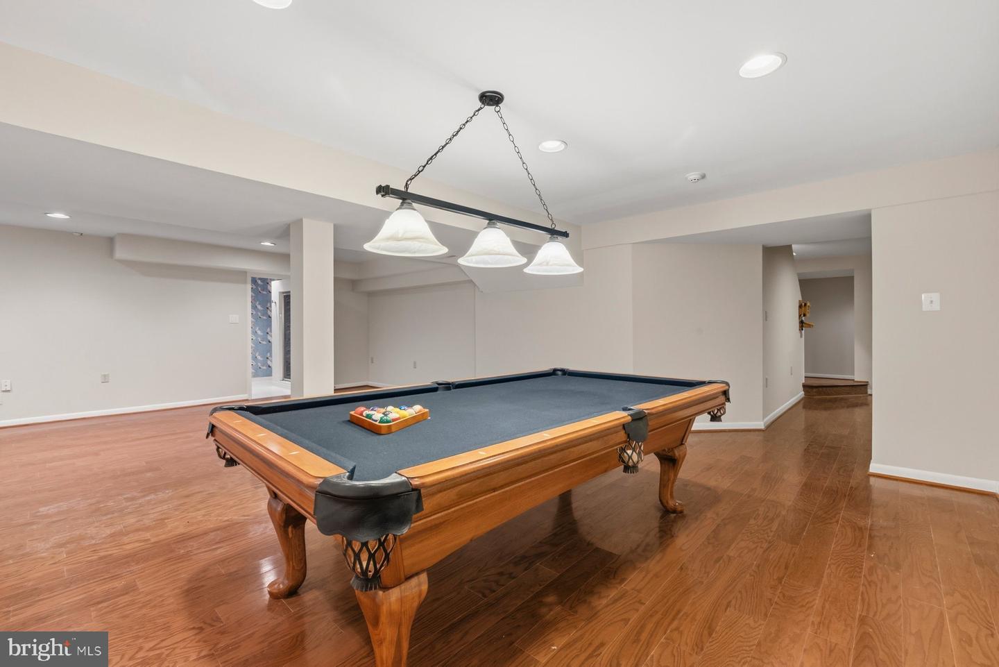North Potomac, Maryland, 20878, United States, 5 Bedrooms Bedrooms, ,6 BathroomsBathrooms,Residential,Active,2045699