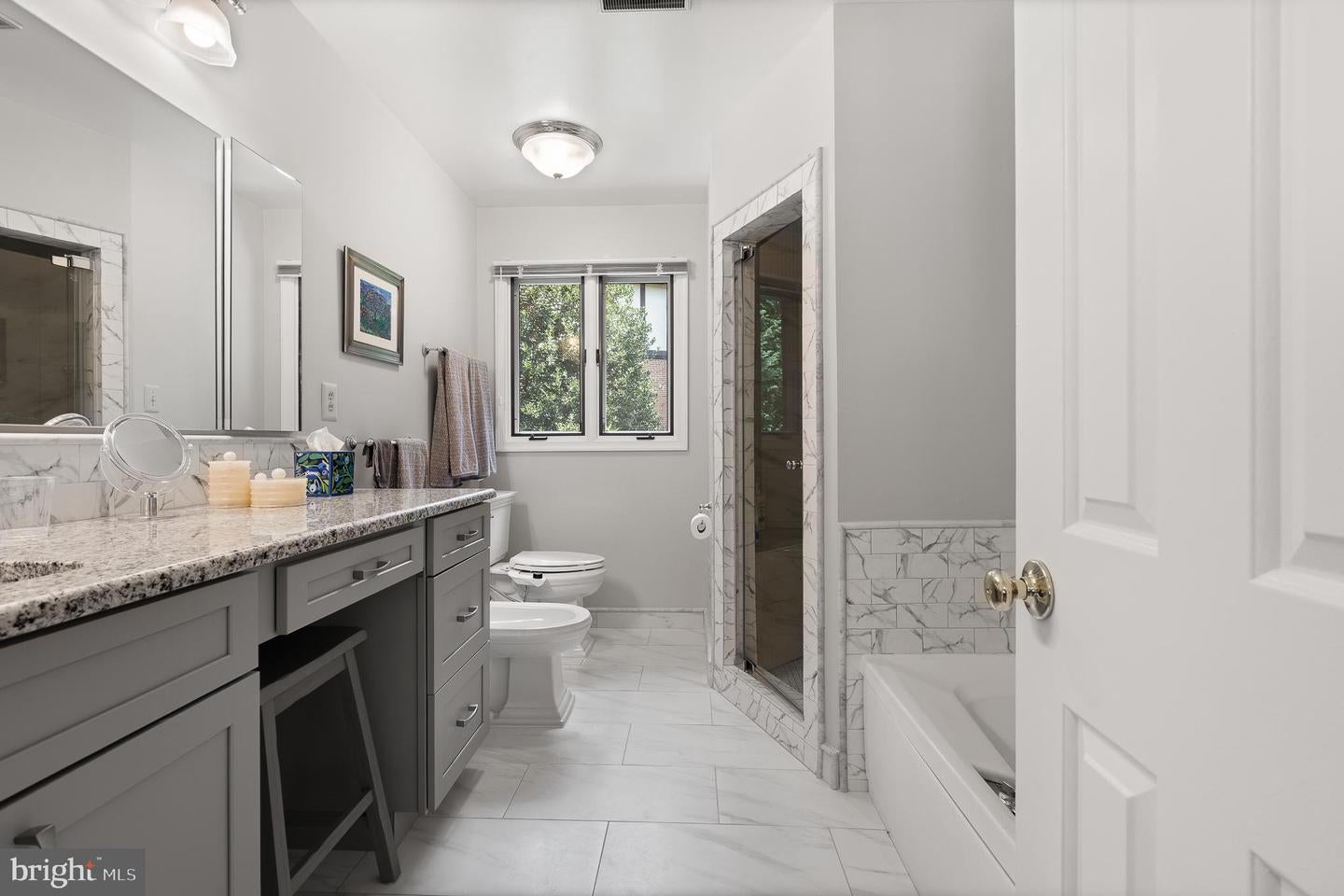 Potomac, Maryland, 20854, United States, 5 Bedrooms Bedrooms, ,6 BathroomsBathrooms,Residential,Active,1988488