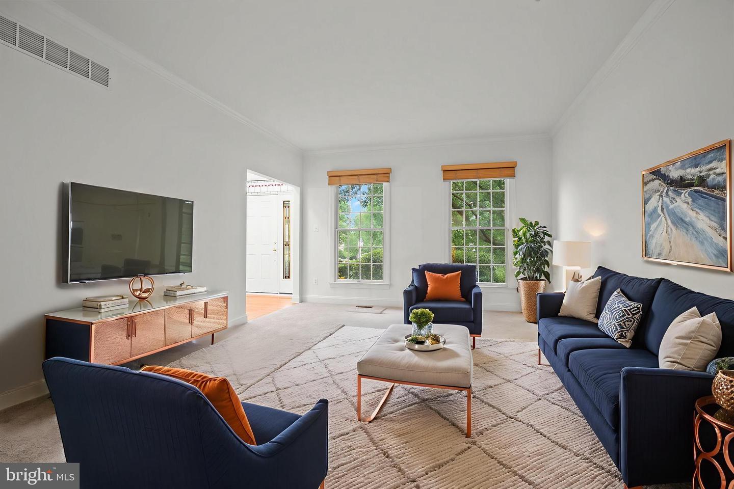 Newtown, Pennsylvania, 18940, United States, 5 Bedrooms Bedrooms, ,4 BathroomsBathrooms,Residential,Active,1905347