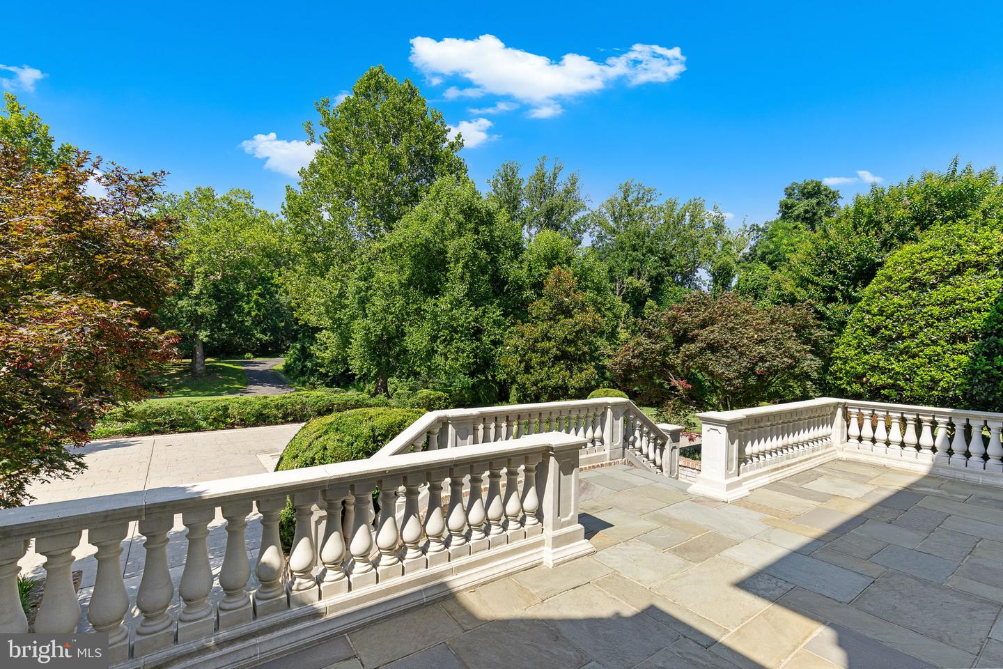 Lorton, Virginia, 22079, United States, 6 Bedrooms Bedrooms, ,8 BathroomsBathrooms,Residential,Active,1933878