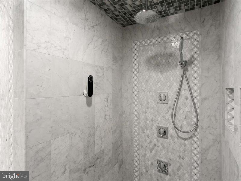 Potomac, Maryland, 20854, United States, 6 Bedrooms Bedrooms, ,7 BathroomsBathrooms,Residential,Active,1927645