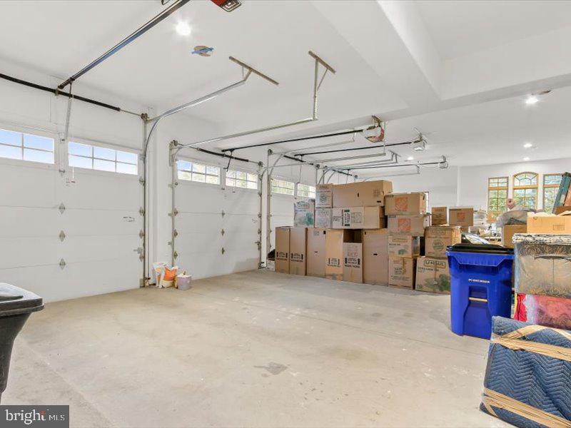 Potomac, Maryland, 20854, United States, 6 Bedrooms Bedrooms, ,7 BathroomsBathrooms,Residential,Active,1927645