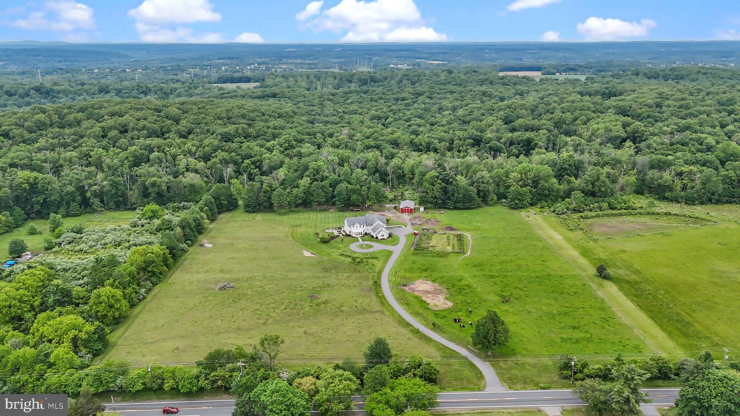 Lambertville, New Jersey, 08530, United States, 6 Bedrooms Bedrooms, ,5 BathroomsBathrooms,Residential,Active,1843838