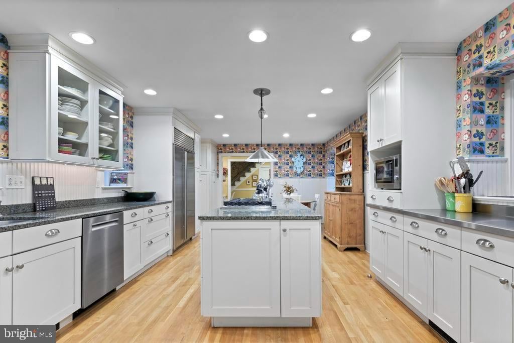 Rydal, Pennsylvania, 19046, United States, 5 Bedrooms Bedrooms, ,5 BathroomsBathrooms,Residential,Active,1953275