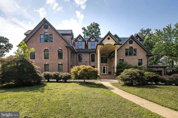 8620 W BOULEVARD DR, ALEXANDRIA, VA 22308 - Image 1