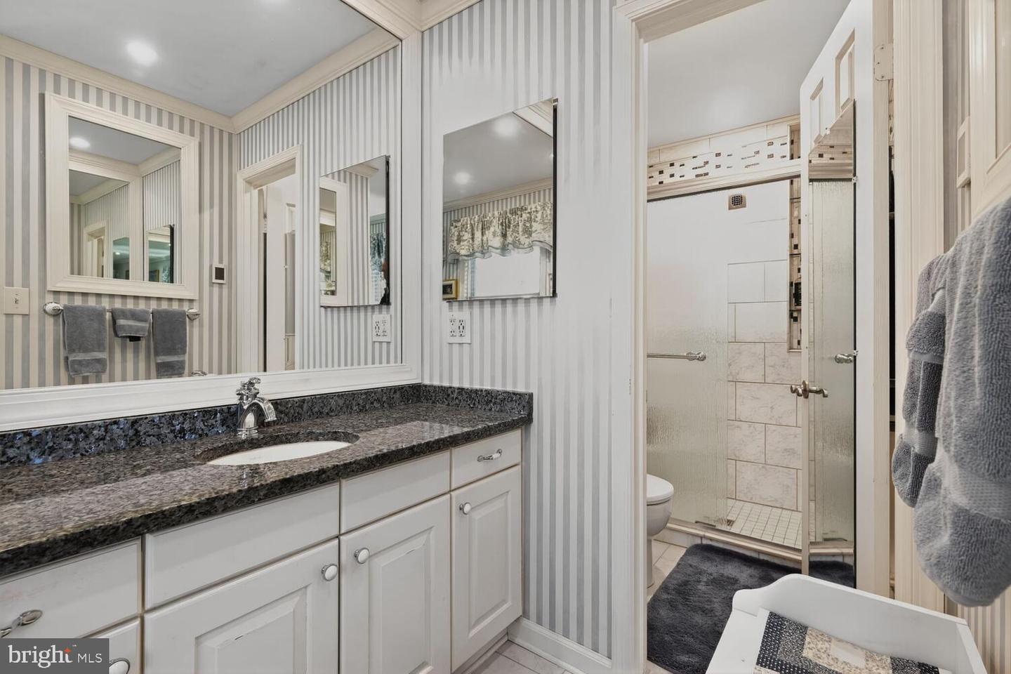 Potomac, Maryland, 20854, United States, 5 Bedrooms Bedrooms, ,4 BathroomsBathrooms,Residential,Active,1988709