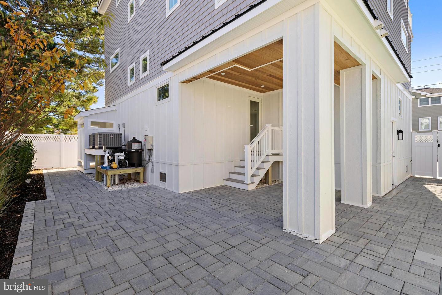 Long Beach Township, New Jersey, 08008, United States, 6 Bedrooms Bedrooms, ,6 BathroomsBathrooms,Residential,Active,1927658