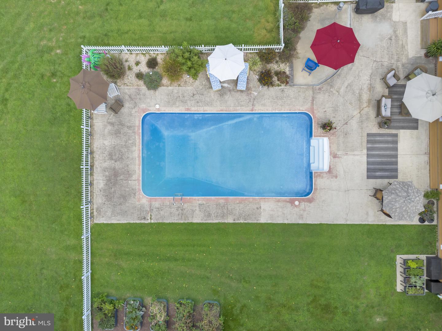 Milton, Delaware, 19968, United States, 4 Bedrooms Bedrooms, ,5 BathroomsBathrooms,Residential,Active,1941147