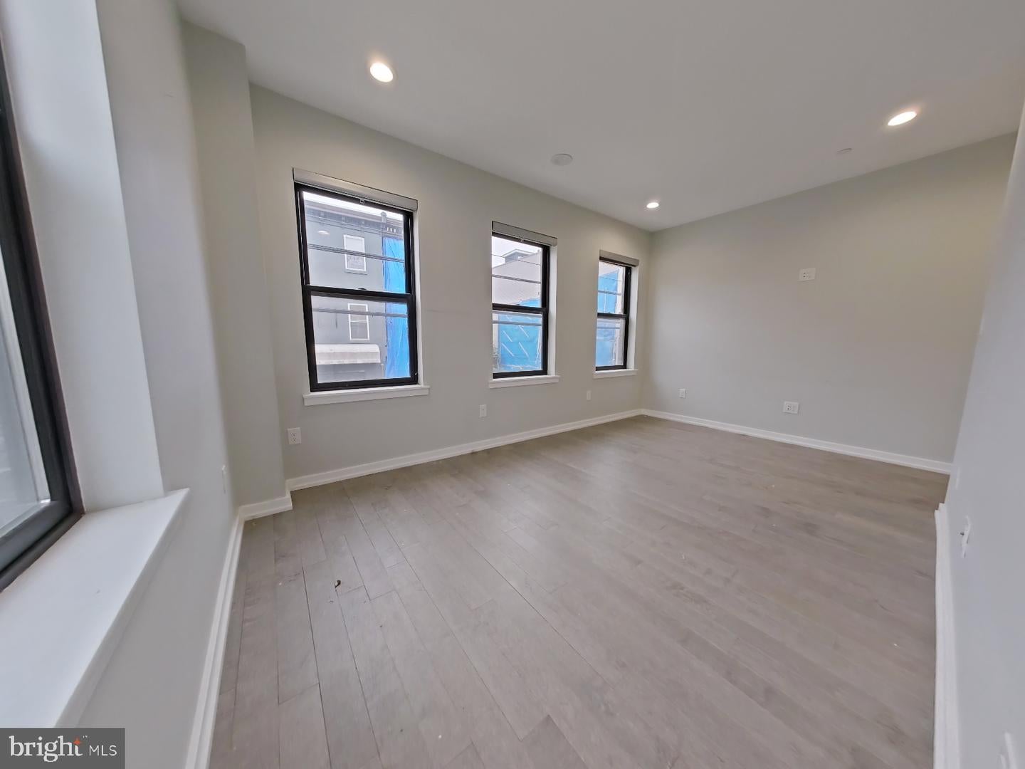 Philadelphia, Pennsylvania, 19130, United States, ,Residential,Active,1952052