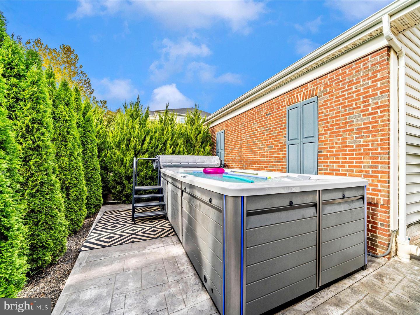 Clarksburg, Maryland, 20871, United States, 5 Bedrooms Bedrooms, ,4 BathroomsBathrooms,Residential,Active,1967123