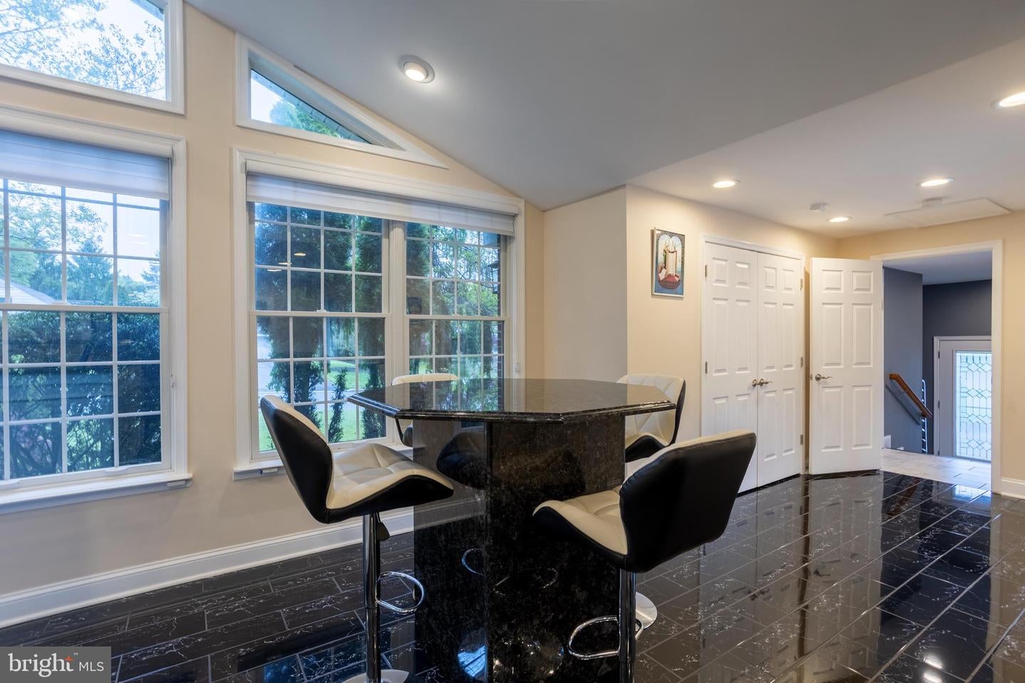 Baltimore, Maryland, 21208, United States, 7 Bedrooms Bedrooms, ,7 BathroomsBathrooms,Residential,Active,2043436