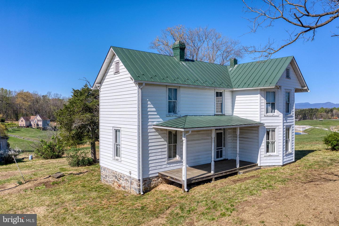 Culpeper, Virginia, 22701, United States, 4 Bedrooms Bedrooms, ,1 BathroomBathrooms,Residential,Active,1799358