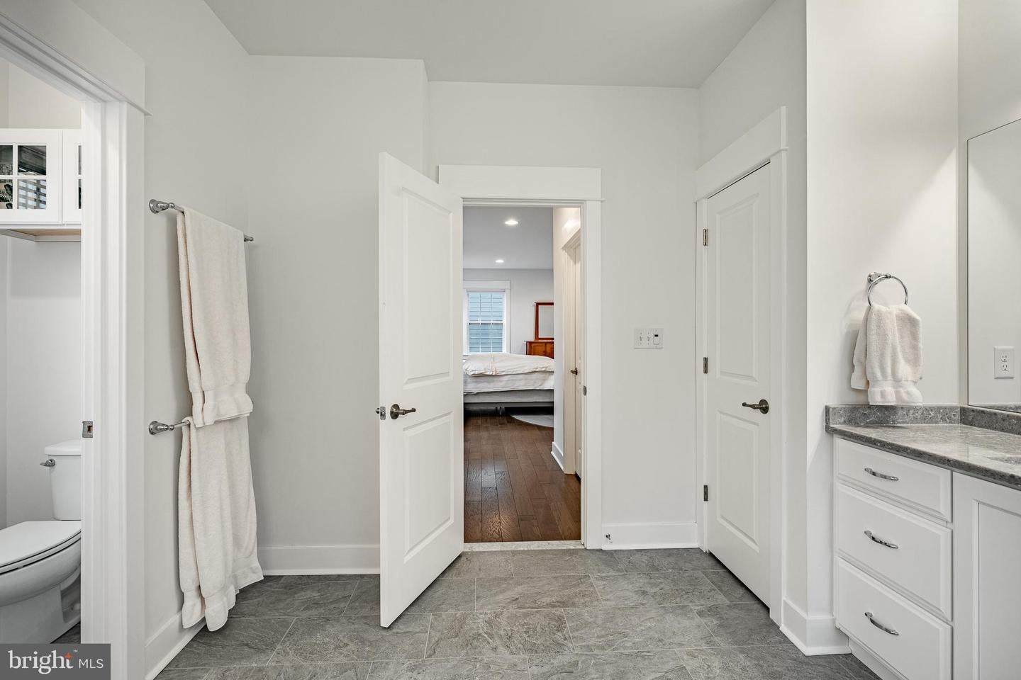 Malvern, Pennsylvania, 19355, United States, 5 Bedrooms Bedrooms, ,6 BathroomsBathrooms,Residential,Pending,2007092