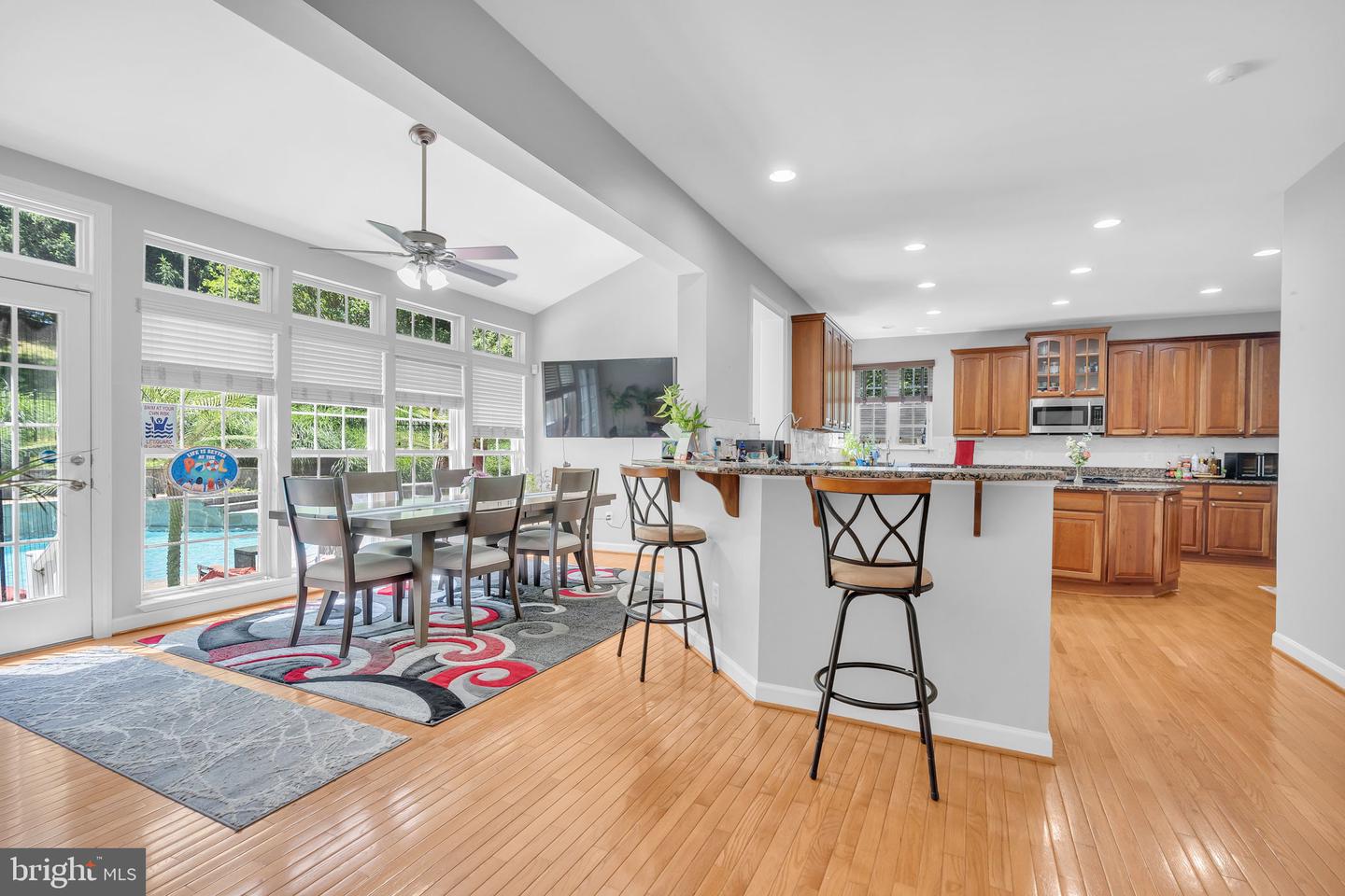 Manassas, Virginia, 20112, United States, 6 Bedrooms Bedrooms, ,5 BathroomsBathrooms,Residential,Active,2052030