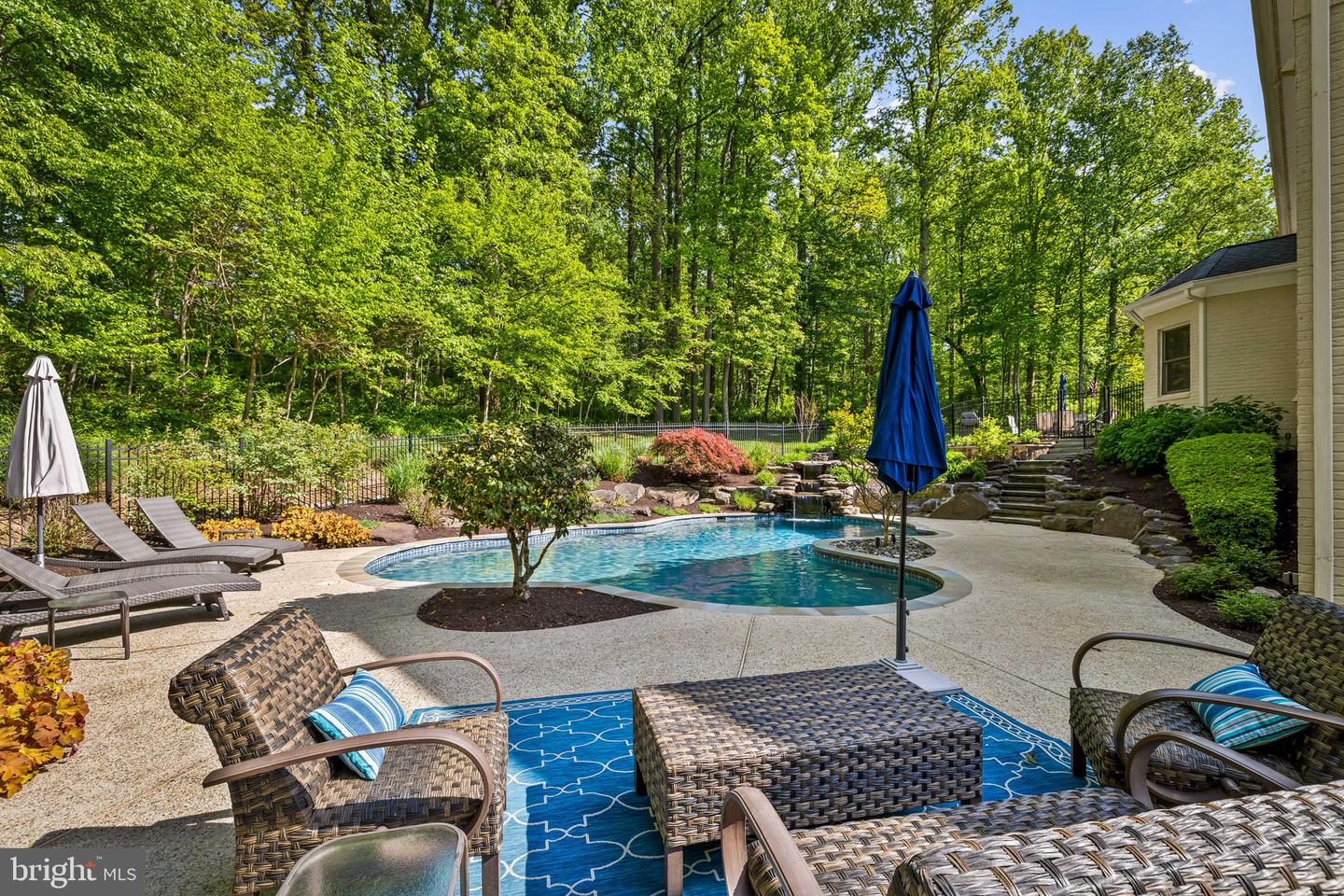 Ellicott City, Maryland, 21042, United States, 5 Bedrooms Bedrooms, ,5 BathroomsBathrooms,Residential,Active,2044187