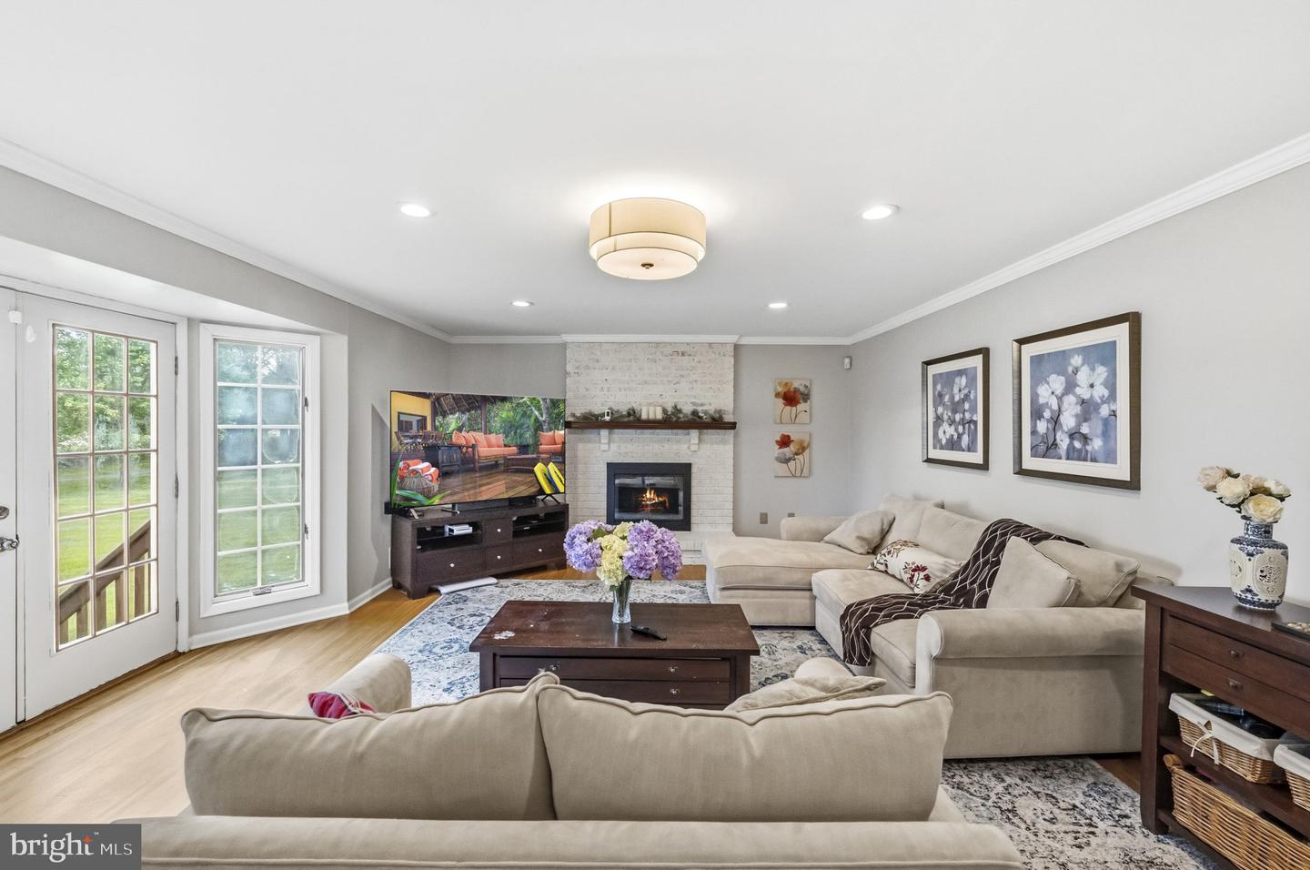 Princeton Junction, New Jersey, 08550, United States, 4 Bedrooms Bedrooms, ,3 BathroomsBathrooms,Residential,Contingent,2045693