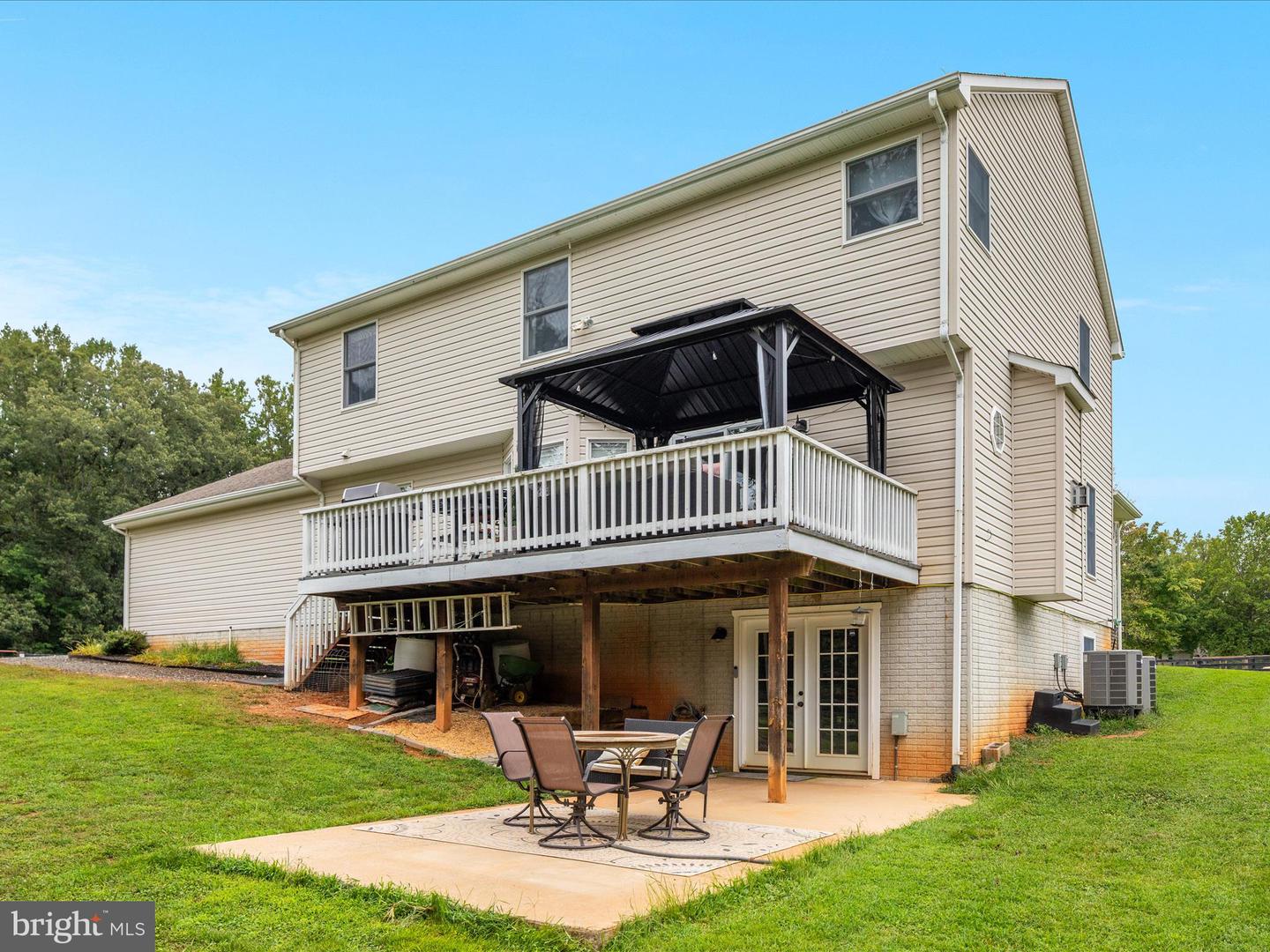 Amissville, Virginia, 20106, United States, 4 Bedrooms Bedrooms, ,4 BathroomsBathrooms,Residential,Active,1929462
