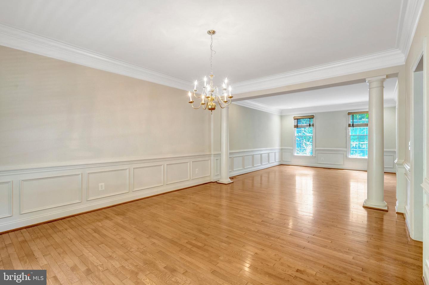 Haymarket, Virginia, 20169, United States, 5 Bedrooms Bedrooms, ,5 BathroomsBathrooms,Residential,Pending,2031766