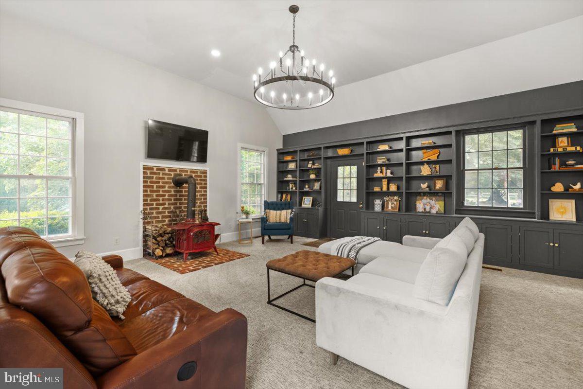 Nokesville, Virginia, 20181, United States, 4 Bedrooms Bedrooms, ,4 BathroomsBathrooms,Residential,Active,1909876