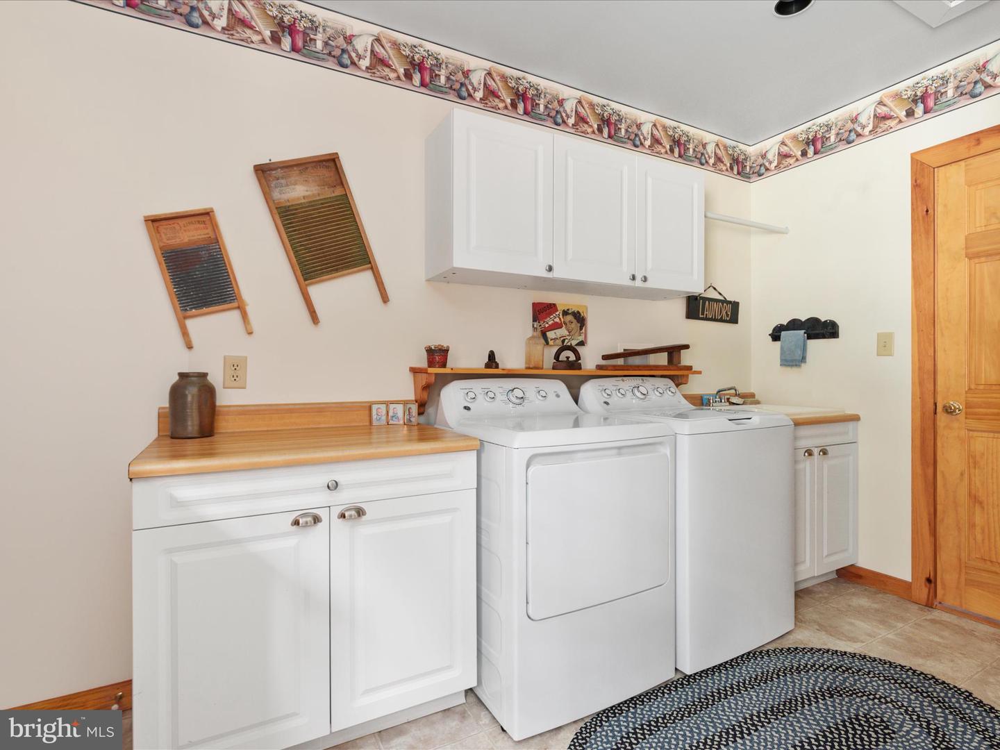 Winchester, Virginia, 22603, United States, 4 Bedrooms Bedrooms, ,4 BathroomsBathrooms,Residential,Active,1943761
