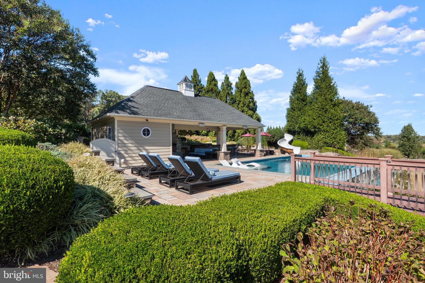 Leesburg, Virginia, 20175, United States, 5 Bedrooms Bedrooms, ,6 BathroomsBathrooms,Residential,Active,1987213