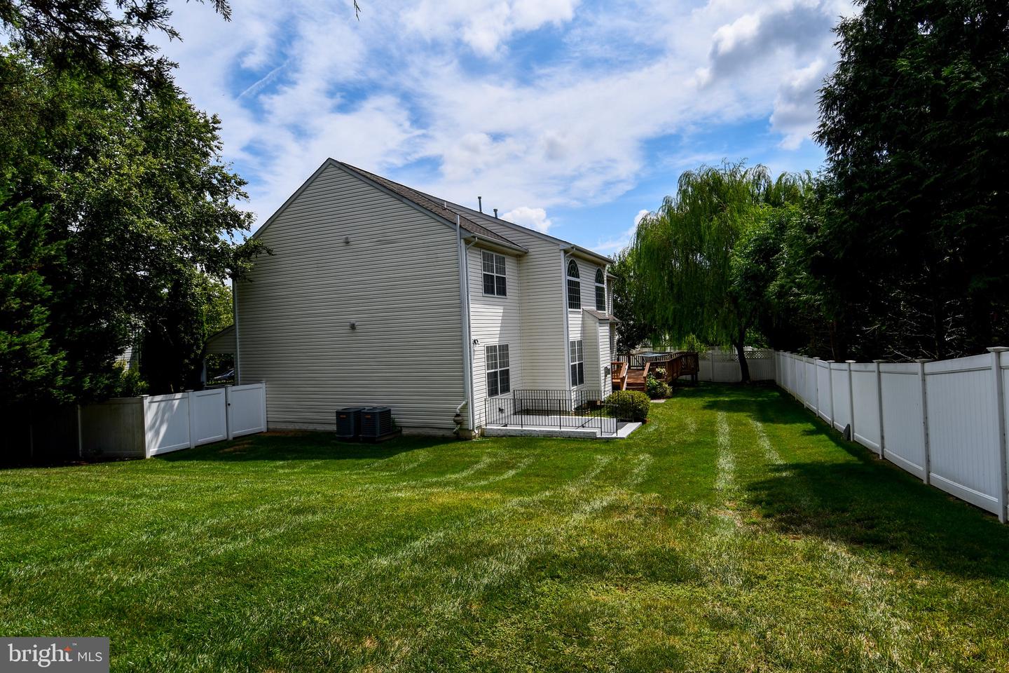 Ashburn, Virginia, 20147, United States, 6 Bedrooms Bedrooms, ,5 BathroomsBathrooms,Residential,Active,1914776