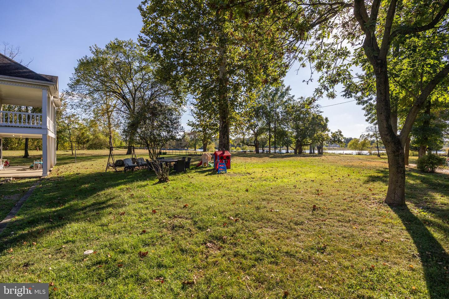 Delanco, New Jersey, 08075, United States, 5 Bedrooms Bedrooms, ,3 BathroomsBathrooms,Residential,Active,1914605