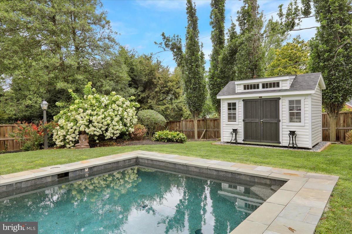 Lancaster, Pennsylvania, 17603, United States, 4 Bedrooms Bedrooms, ,3 BathroomsBathrooms,Residential,Active,1936456