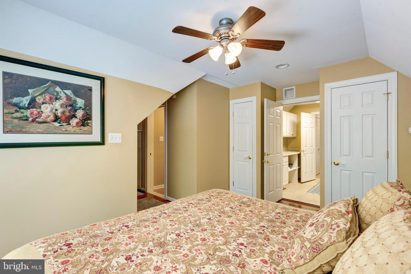 New Windsor, Maryland, 21776, United States, ,5 BathroomsBathrooms,Residential,Active,1829926