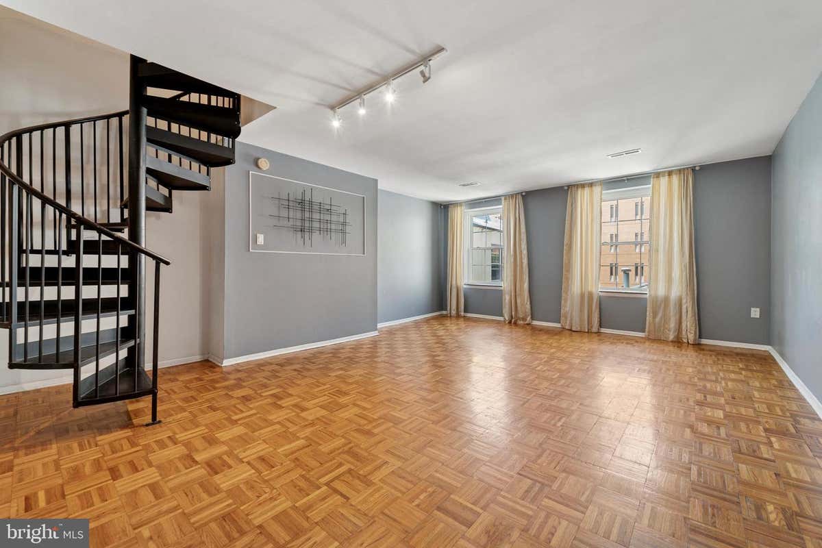 1029 SPRUCE ST Unit 304  