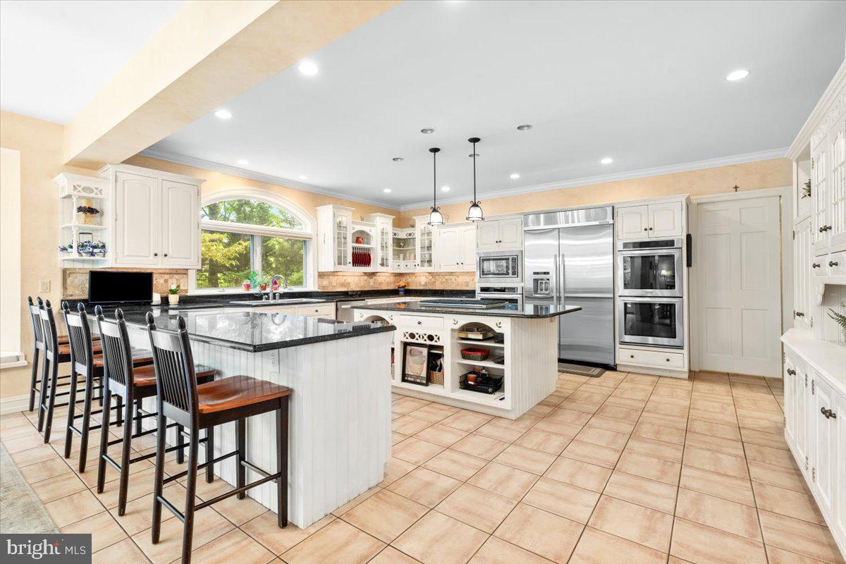 Frederick, Maryland, 21702, United States, 5 Bedrooms Bedrooms, ,8 BathroomsBathrooms,Residential,Active,2002354