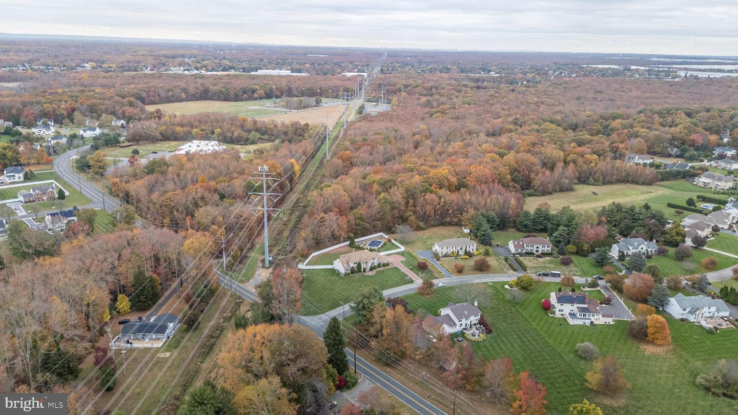 Monmouth Junction, New Jersey, 08852, United States, 5 Bedrooms Bedrooms, ,5 BathroomsBathrooms,Residential,Active,1987239