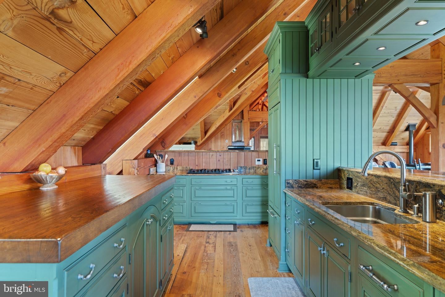 Waterford, Virginia, 20197, United States, 4 Bedrooms Bedrooms, ,5 BathroomsBathrooms,Residential,Active,1771409