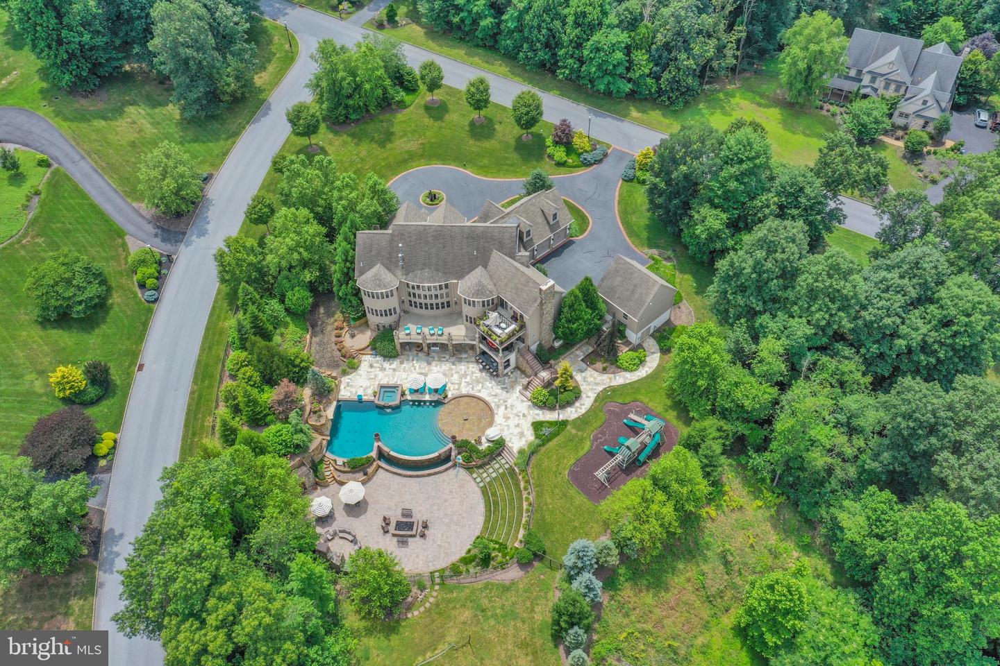 Mohnton, Pennsylvania, 19540, United States, 8 Bedrooms Bedrooms, ,8 BathroomsBathrooms,Residential,Active,1900217