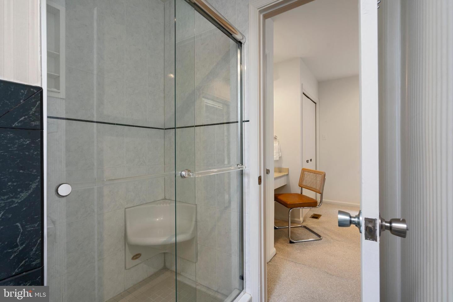 Arlington, Virginia, 22207, United States, 5 Bedrooms Bedrooms, ,4 BathroomsBathrooms,Residential,Active,1843845