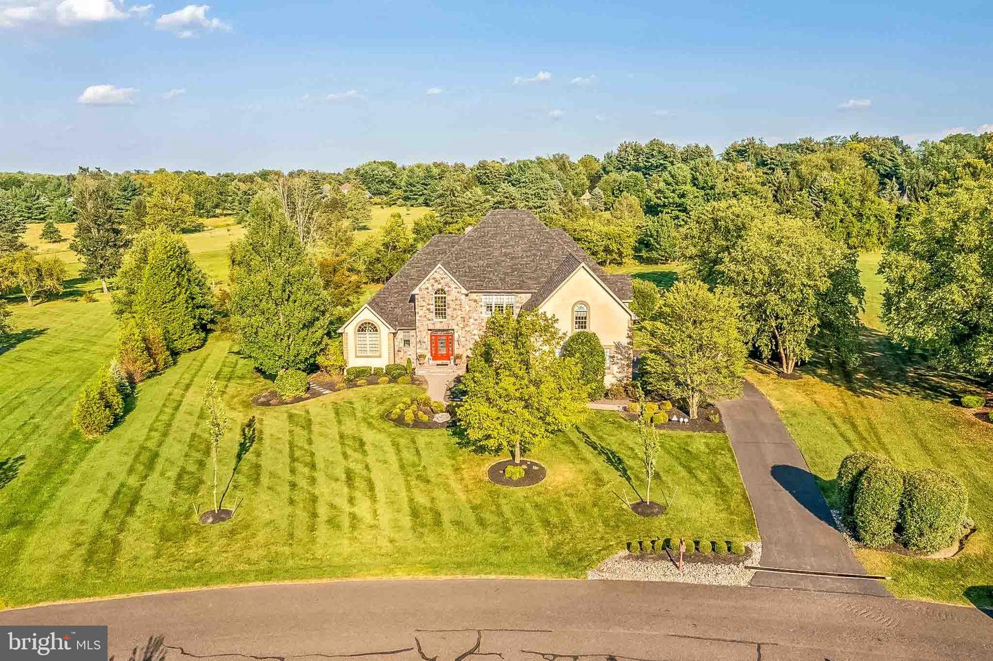 Washington Crossing, Pennsylvania, 18977, United States, 4 Bedrooms Bedrooms, ,5 BathroomsBathrooms,Residential,Contingent,1993615