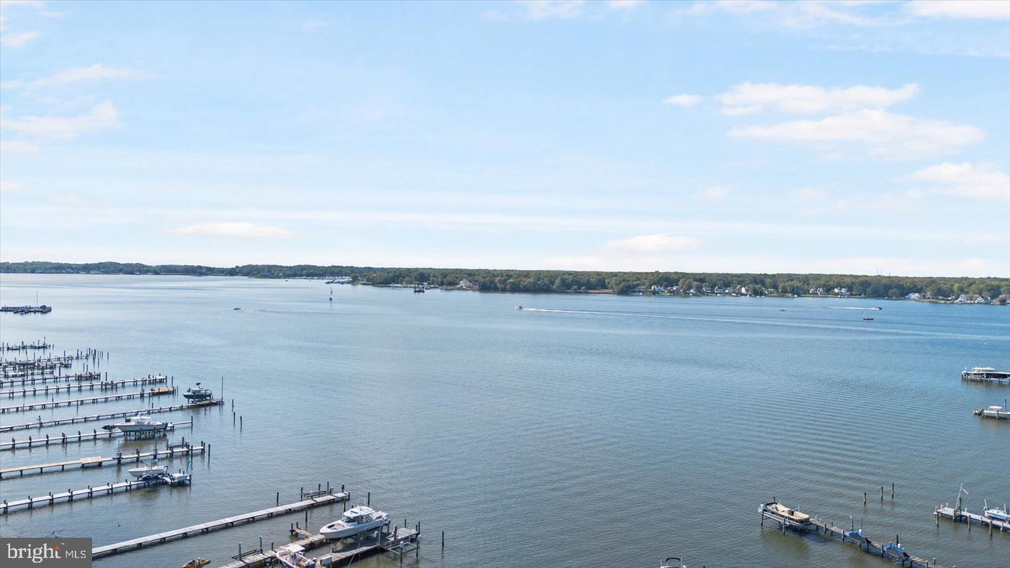 Middle River, Maryland, 21220, United States, 7 Bedrooms Bedrooms, ,7 BathroomsBathrooms,Residential,Active,1969646