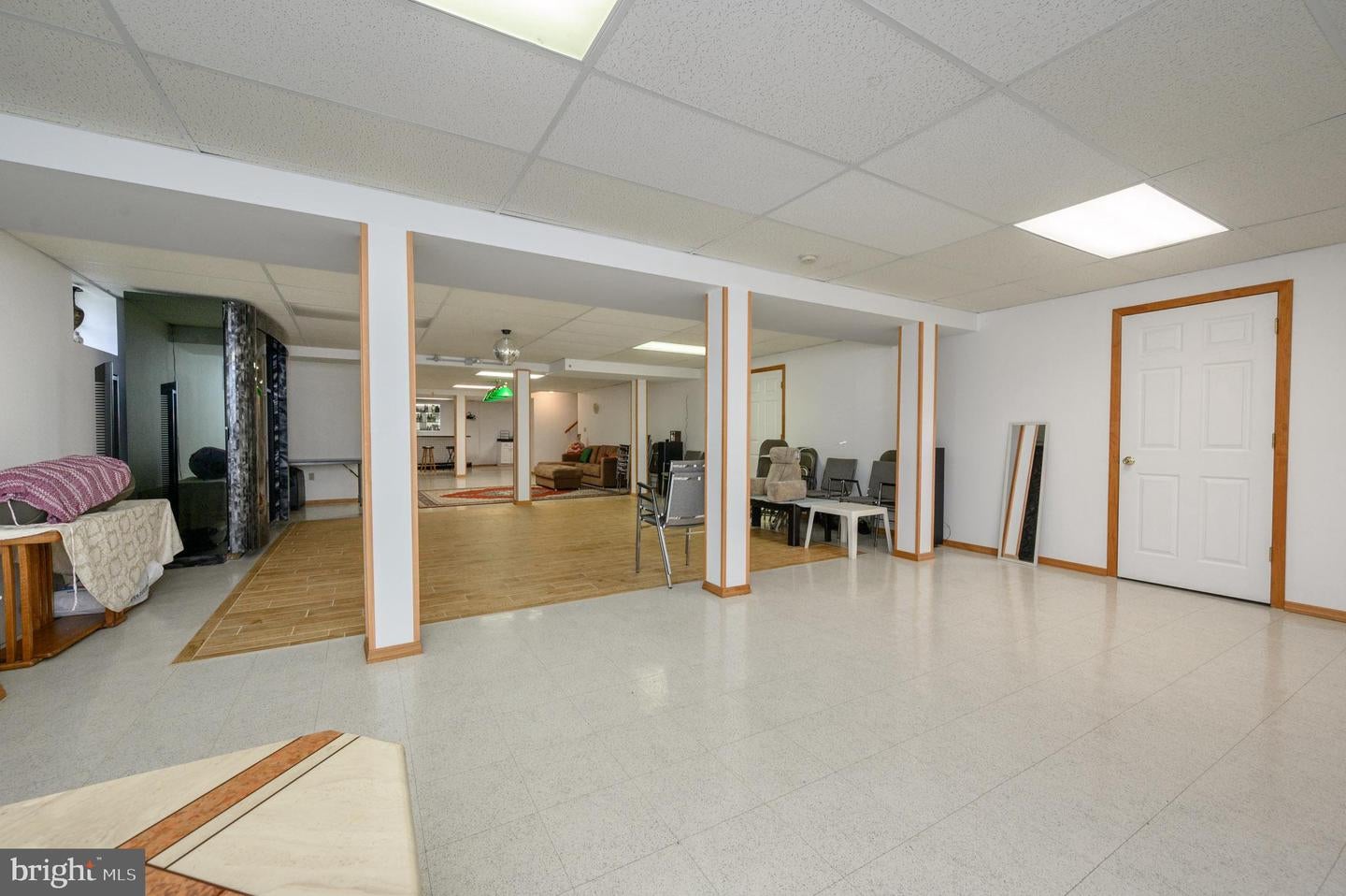 Monmouth Junction, New Jersey, 08852, United States, 5 Bedrooms Bedrooms, ,5 BathroomsBathrooms,Residential,Active,1987239