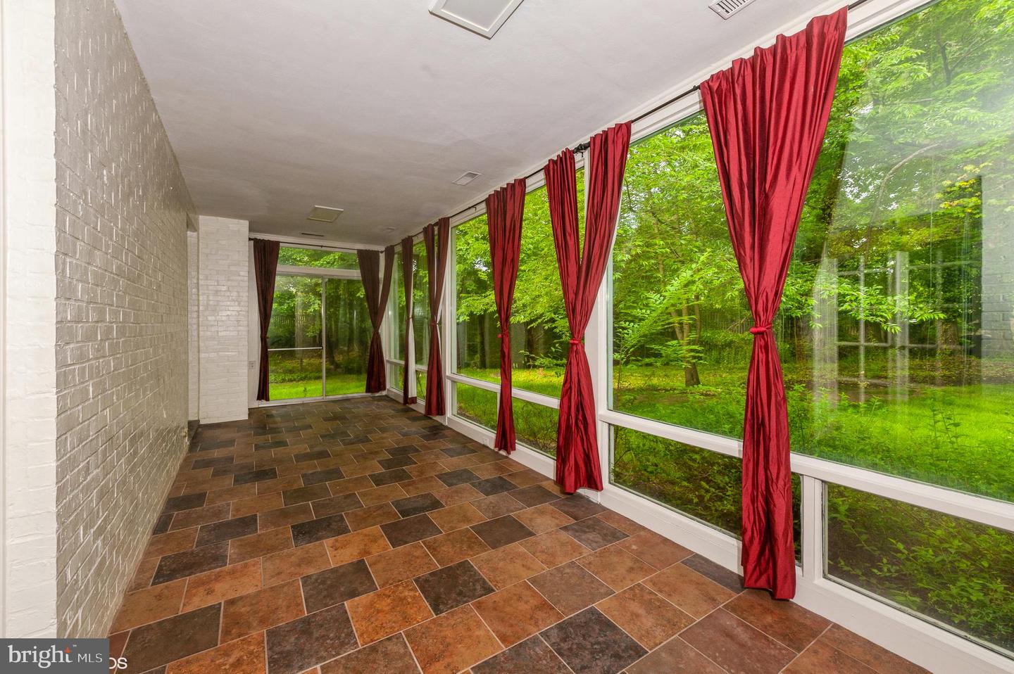 Pikesville, Maryland, 21208, United States, ,6 BathroomsBathrooms,Residential,Pending,1702885