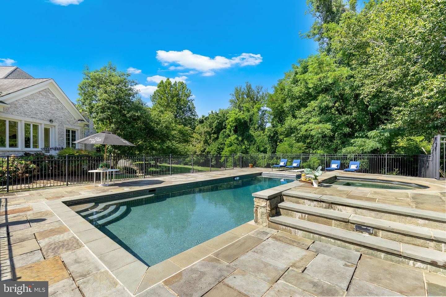 Lorton, Virginia, 22079, United States, 6 Bedrooms Bedrooms, ,8 BathroomsBathrooms,Residential,Active,1933878