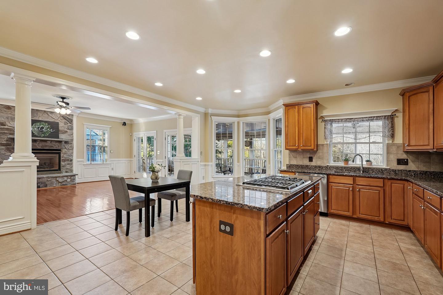 Chantilly, Virginia, 20152, United States, 4 Bedrooms Bedrooms, ,5 BathroomsBathrooms,Residential,Active,2015820