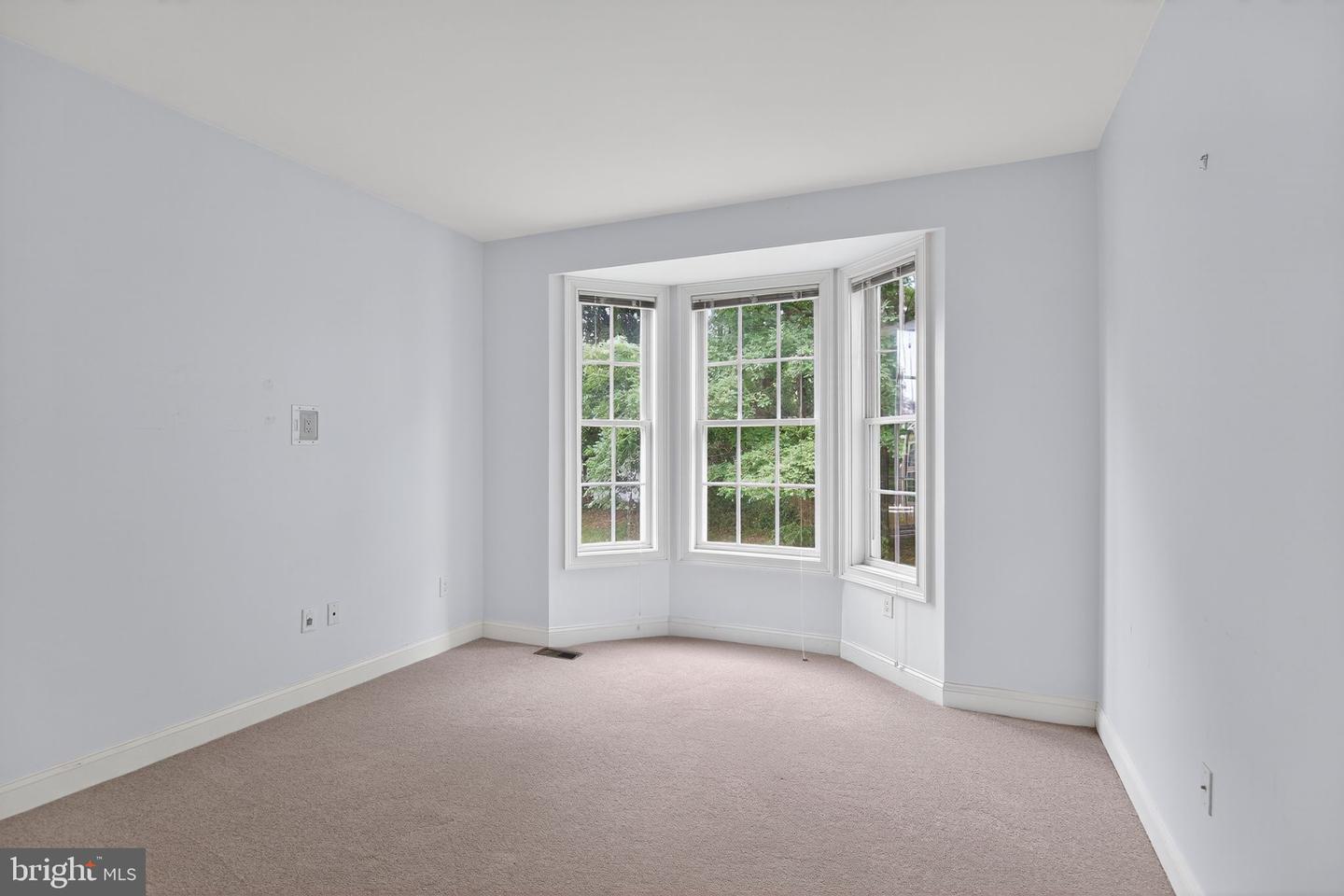 Yardley, Pennsylvania, 19067, United States, 5 Bedrooms Bedrooms, ,4 BathroomsBathrooms,Residential,Active,1920238