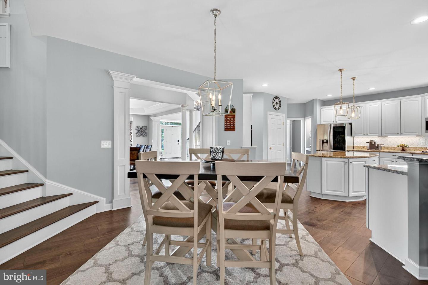 Aldie, Virginia, 20105, United States, 5 Bedrooms Bedrooms, ,5 BathroomsBathrooms,Residential,Active,2010541