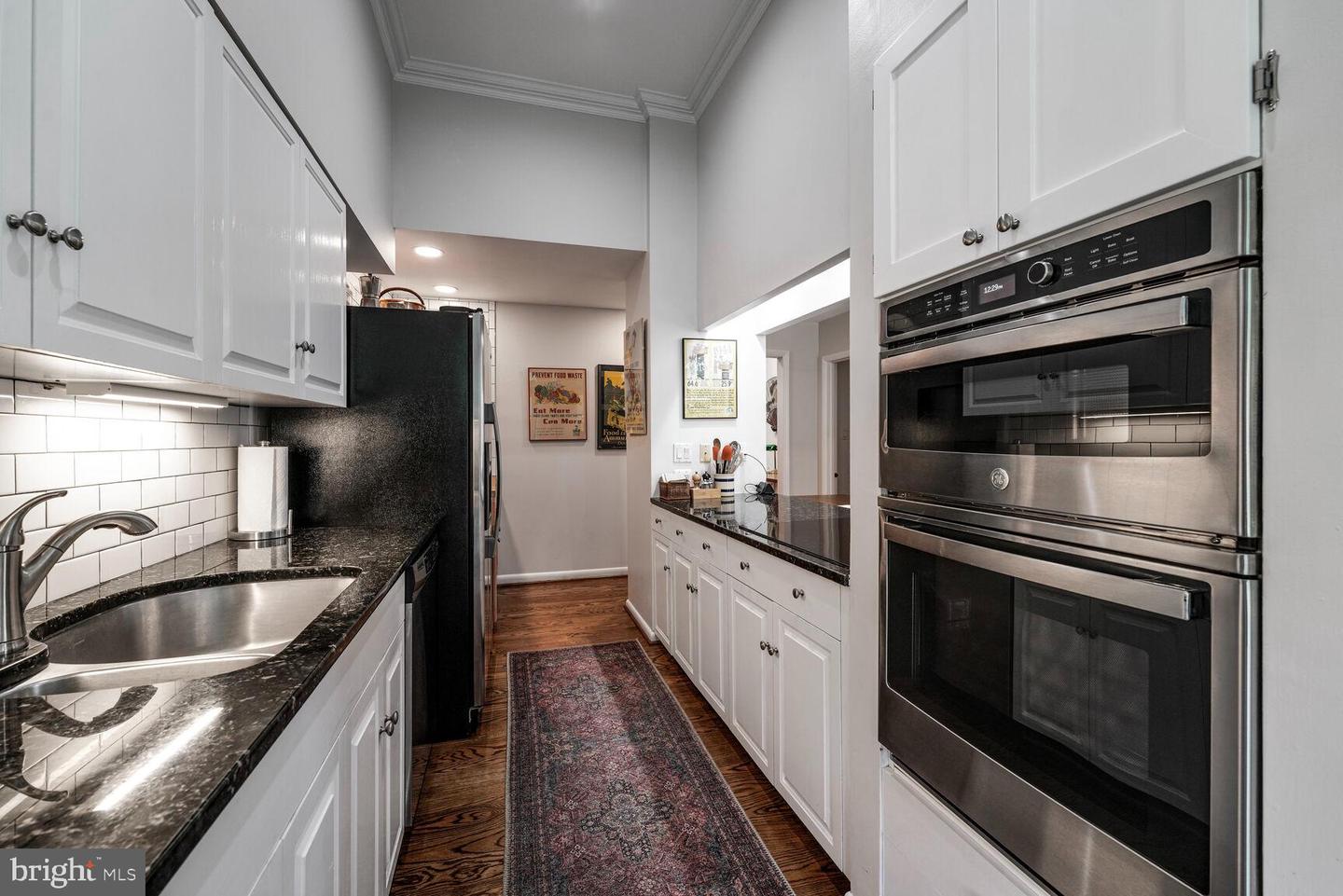 Alexandria, Virginia, 22314, United States, 2 Bedrooms Bedrooms, ,2 BathroomsBathrooms,Residential,Active,1929665