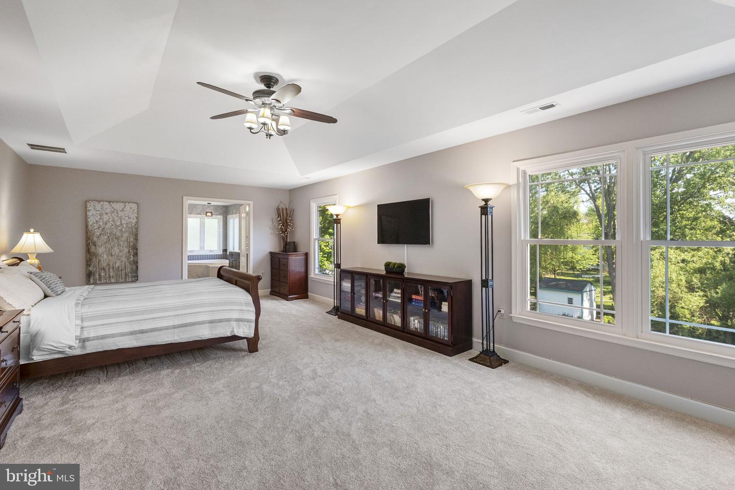 Poolesville, Maryland, 20837, United States, 4 Bedrooms Bedrooms, ,5 BathroomsBathrooms,Residential,Active,2052019