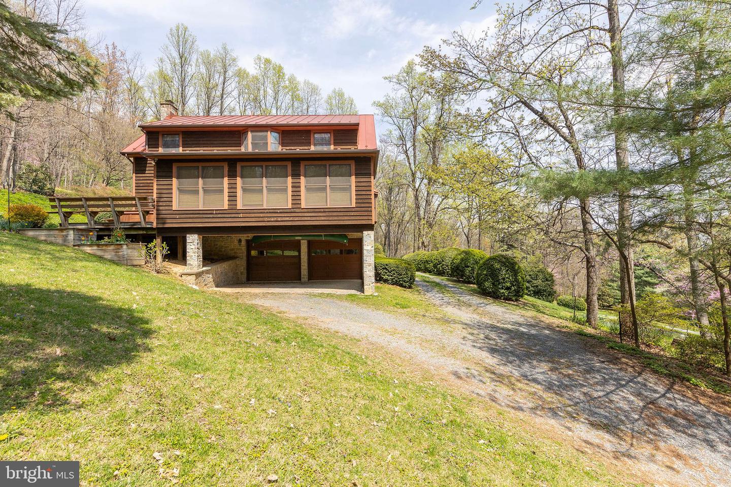 Winchester, Virginia, 22602, United States, 4 Bedrooms Bedrooms, ,4 BathroomsBathrooms,Residential,Active,1771431